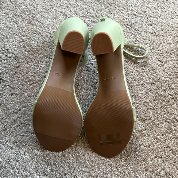 NWOT Mint Colored Sandals - Picture 5 of 6